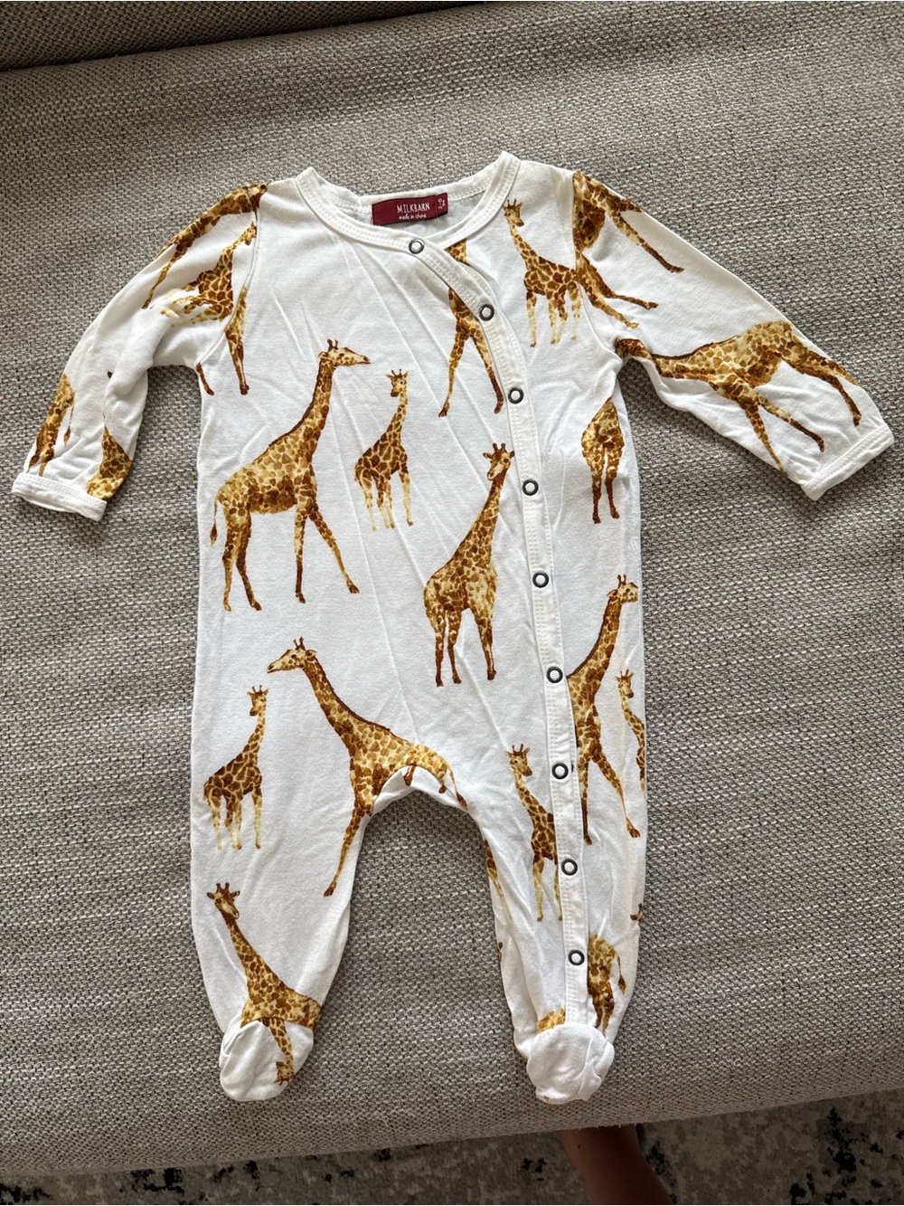 Milkbarn White Giraffe-Print Footed Pajama